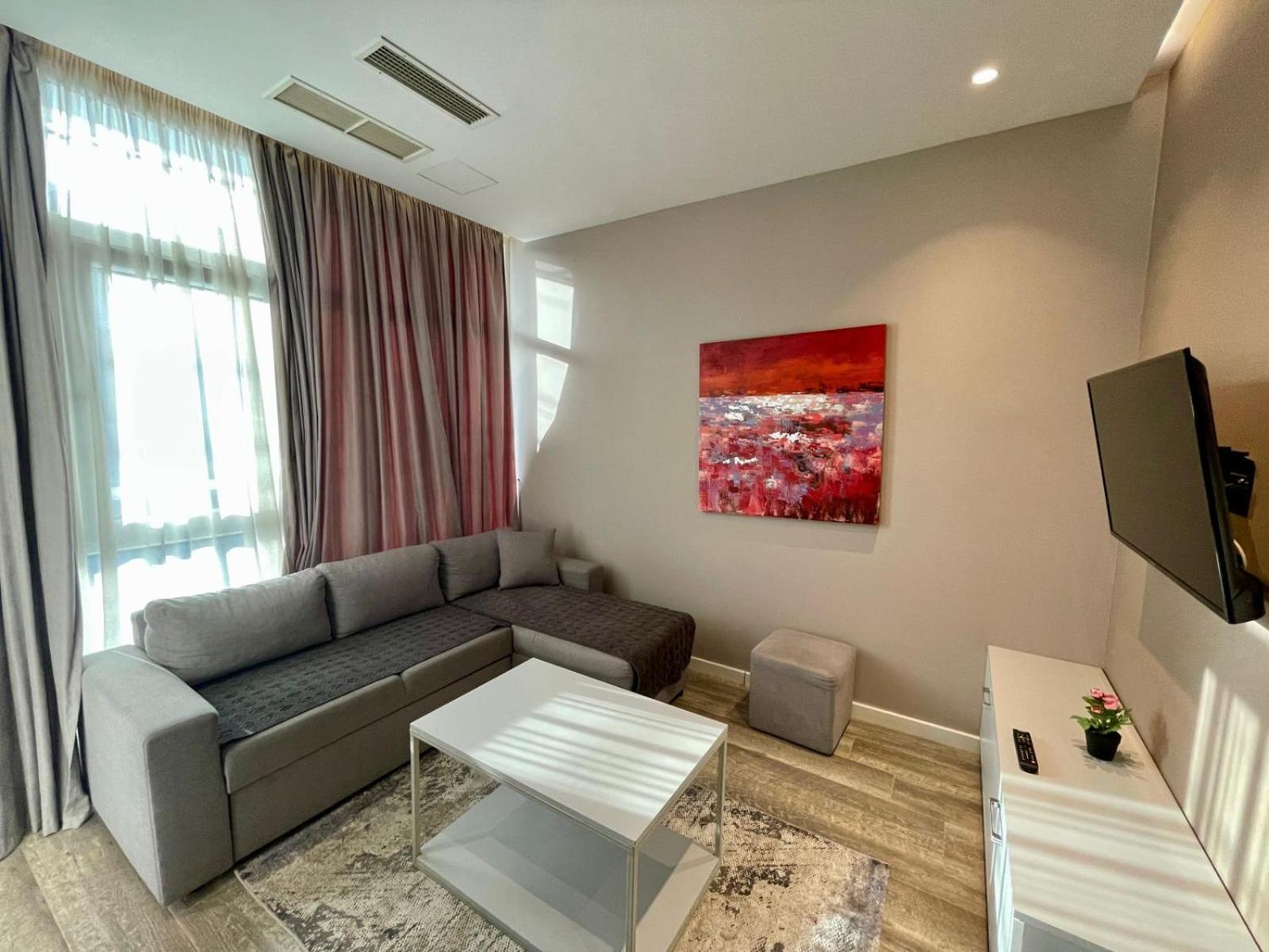 Premium City Studio & Suite 티라나 외부 사진